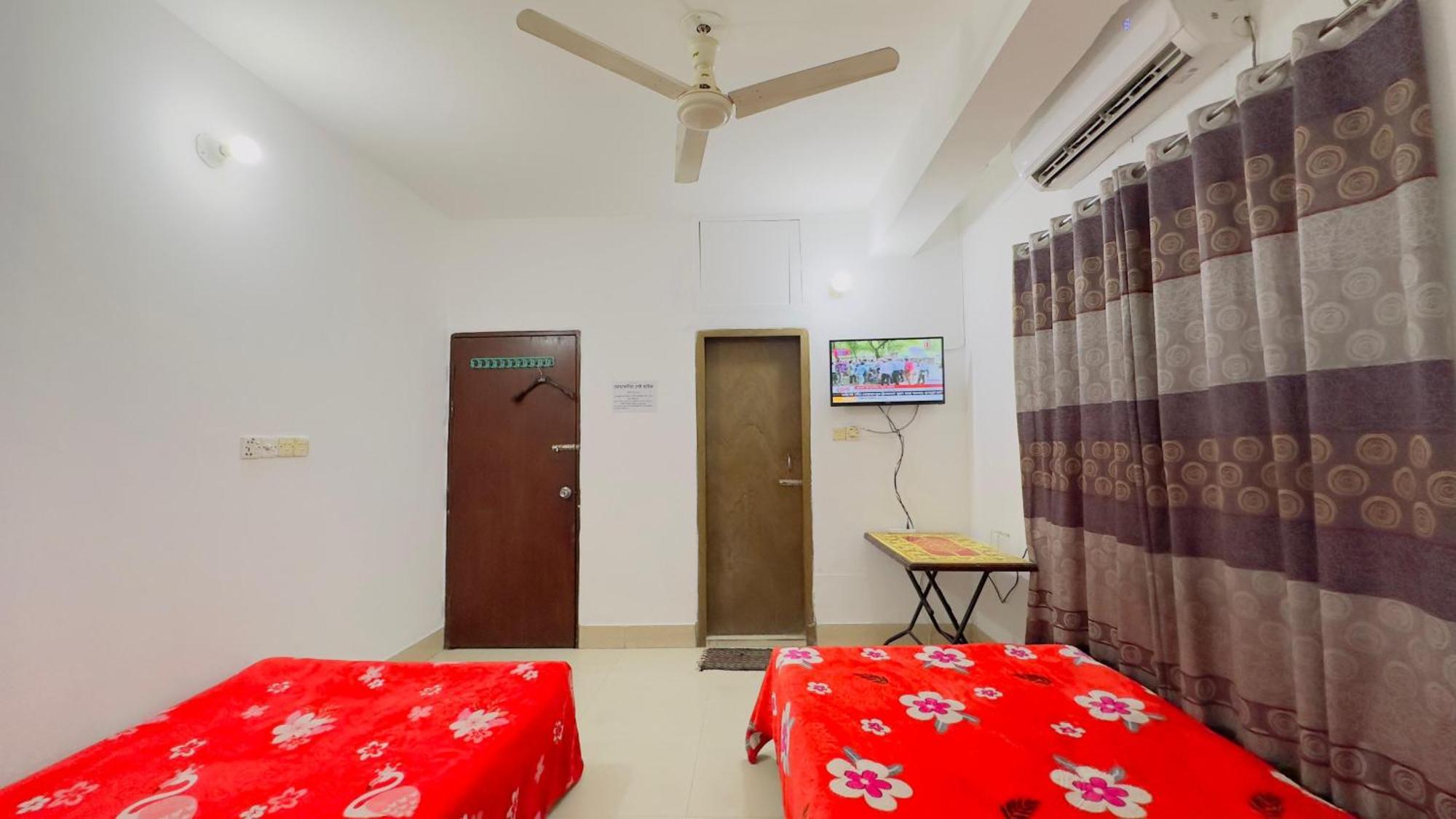 Mohammadia Restaurant & Guest House Near United Hospital Dacca Exterior foto